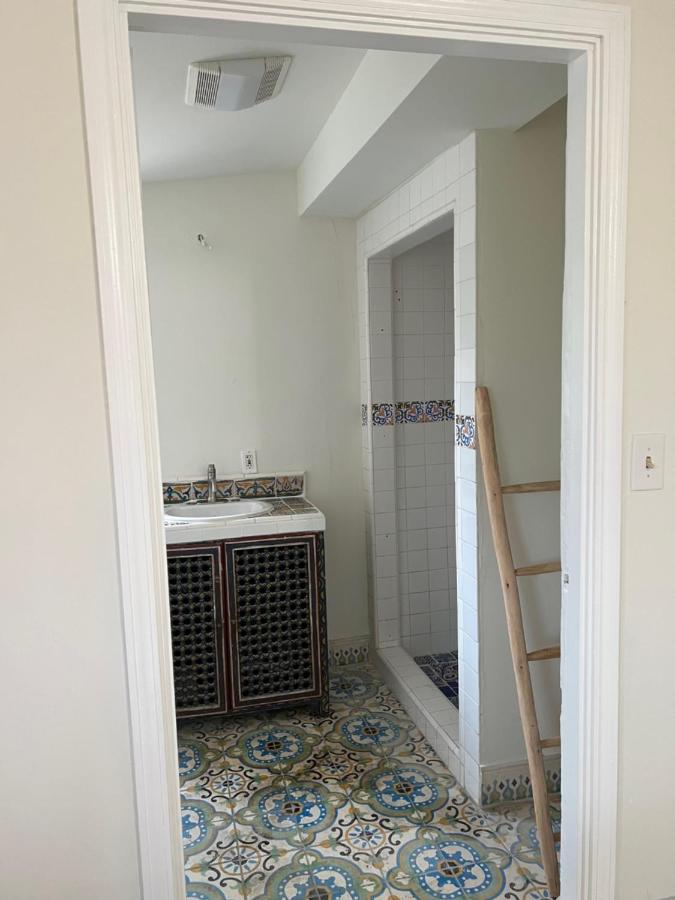 Moroccan Style Home With Swimming Pool ロサンゼルス エクステリア 写真